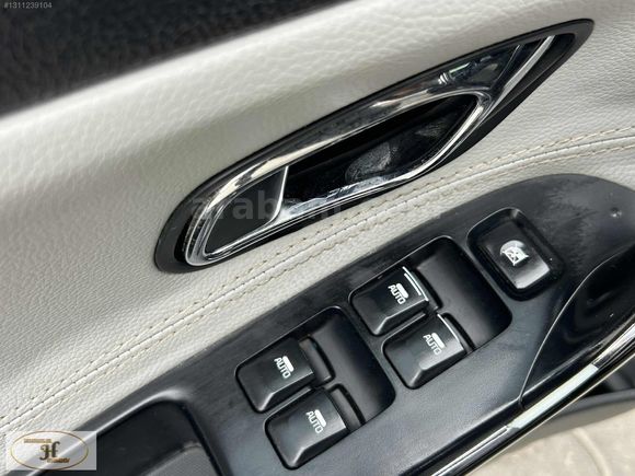 CAM TAVAN-DEĞİŞENSİZ-TRAMERSİZ-OTOMATİK-2013 MODEL-PREMİUM