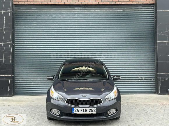 CAM TAVAN-DEĞİŞENSİZ-TRAMERSİZ-OTOMATİK-2013 MODEL-PREMİUM