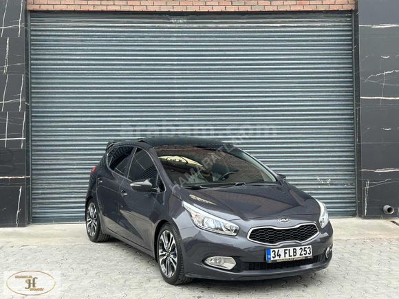 CAM TAVAN-DEĞİŞENSİZ-TRAMERSİZ-OTOMATİK-2013 MODEL-PREMİUM