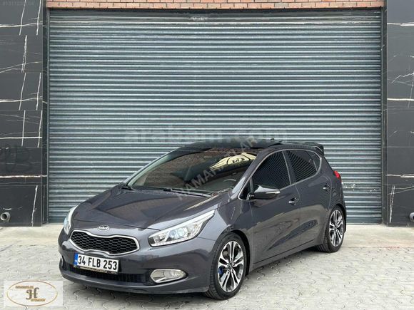 CAM TAVAN-DEĞİŞENSİZ-TRAMERSİZ-OTOMATİK-2013 MODEL-PREMİUM