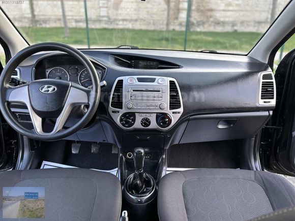2011 MODEL HUNDAİ İ-20 1.4 CRDİ DİZEL MASRAFSIZ AİLE ARACI