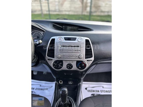 2011 MODEL HUNDAİ İ-20 1.4 CRDİ DİZEL MASRAFSIZ AİLE ARACI