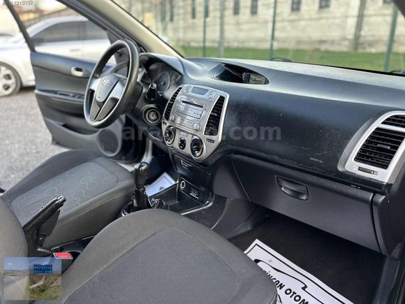 2011 MODEL HUNDAİ İ-20 1.4 CRDİ DİZEL MASRAFSIZ AİLE ARACI