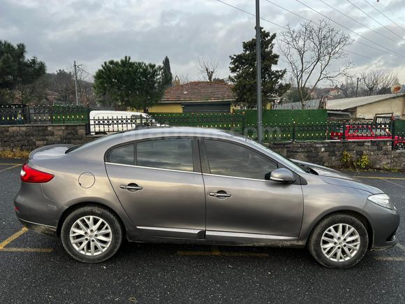 Sahibinden Renault Fluence 1.5 dCi Touch Plus 2016 Model