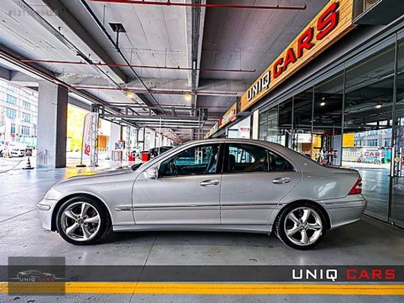 UNİQ CARS 2006 MODEL MERCEDES C180 KOMPRESSOR SUNROOF XENON