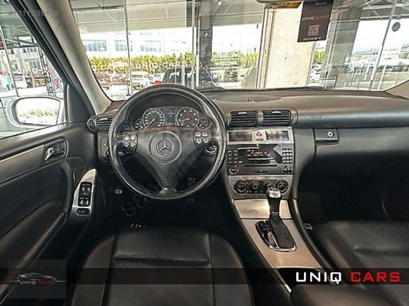 UNİQ CARS 2006 MODEL MERCEDES C180 KOMPRESSOR SUNROOF XENON