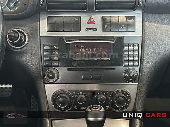 UNİQ CARS 2006 MODEL MERCEDES C180 KOMPRESSOR SUNROOF XENON