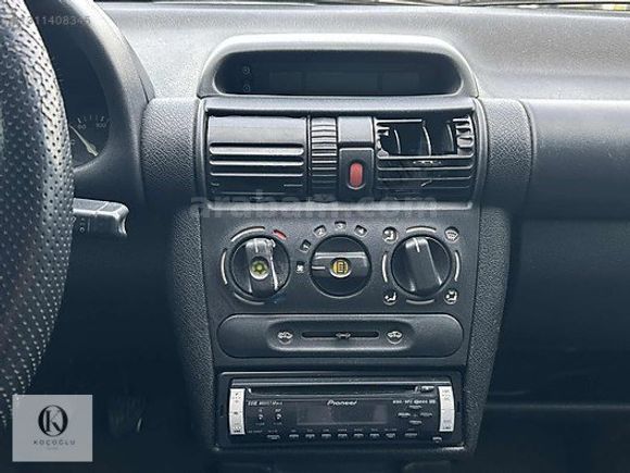 KOÇOĞLU'DAN 2000 Opel Corsa 1.2i 16V Swing