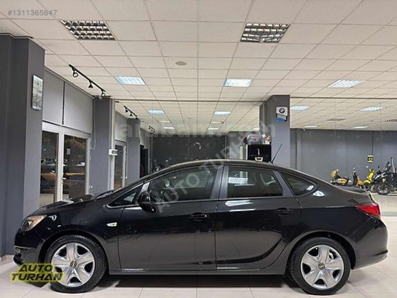 2012 - HATASIZ - 149.000 KM - SEDAN - MAKYAJLI - İLK EL - 1.6