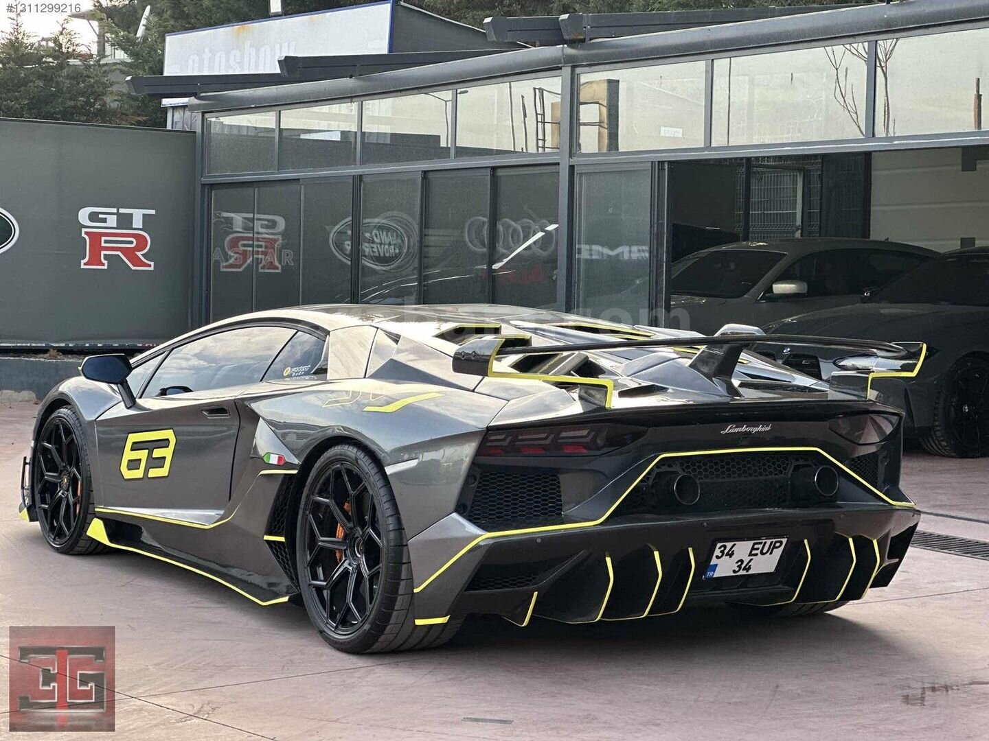 Galeriden Lamborghini Aventador LP 700-4 2013 Model İstanbul 31.000 km Füme 5