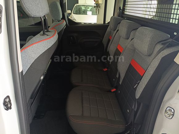 0 KM BERLİNGO MAX XTR DONANIM...