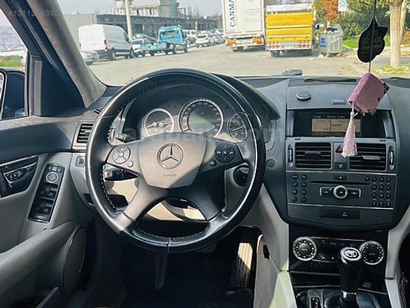 Araç kusursuz aktif binilen araç