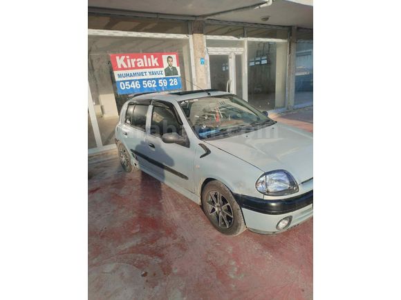 Sahibinden Renault Clio 1.4 RTA 2000 Model  310.000 km Gri