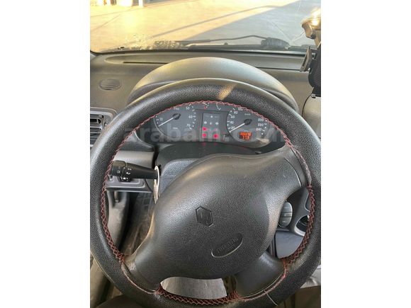 Sahibinden Renault Clio 1.4 RTA 2000 Model  310.000 km Gri