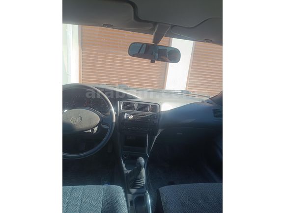 Klimalı Toyota Corolla enjeksiyonlu 1.6