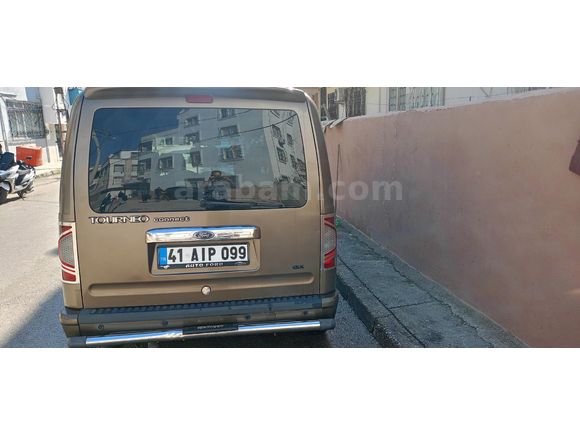 Sahibinden Ford Tourneo Connect 110PS 2011 Model