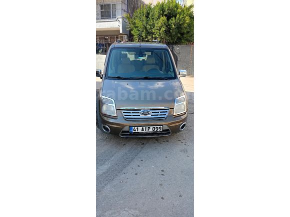 Sahibinden Ford Tourneo Connect 110PS 2011 Model