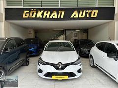 2022 CLİO OTOMATİK 122.000 KM 1 PARÇA BAGAJ KAPAĞI BOYALI