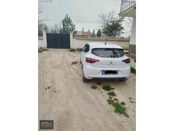 SOFTCAR DAN RENAULT CLİO 1.5 BlueDCİ 113 BİN KM