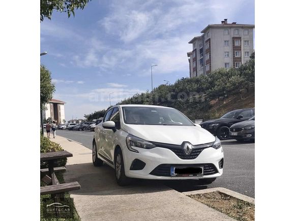 SOFTCAR DAN RENAULT CLİO 1.5 BlueDCİ 113 BİN KM