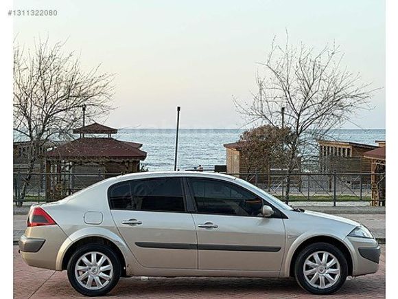 PREMİER MOTORS'DAN 2009 HATASIZ DEĞİŞENSİZ DİJİTAL AUTO FAR