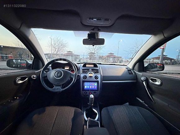 PREMİER MOTORS'DAN 2009 HATASIZ DEĞİŞENSİZ DİJİTAL AUTO FAR