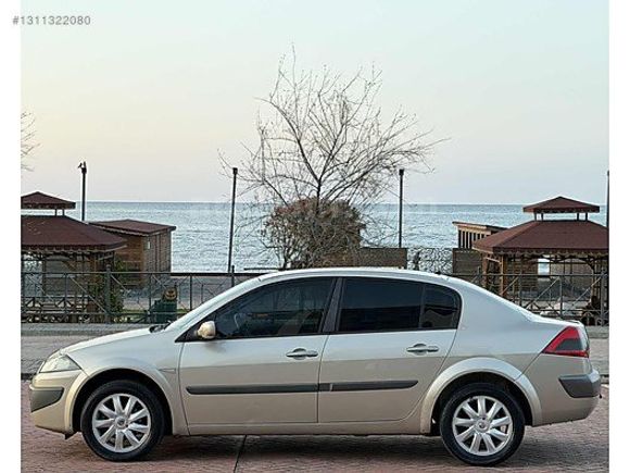 PREMİER MOTORS'DAN 2009 HATASIZ DEĞİŞENSİZ DİJİTAL AUTO FAR