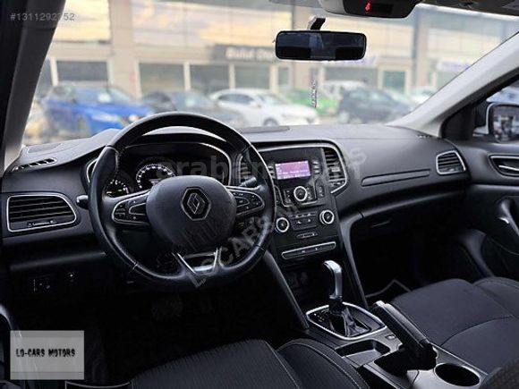 OTOMATİK VİTES - 185.000 KM'DE - 1.5 DCİ TOUCH MEGANE