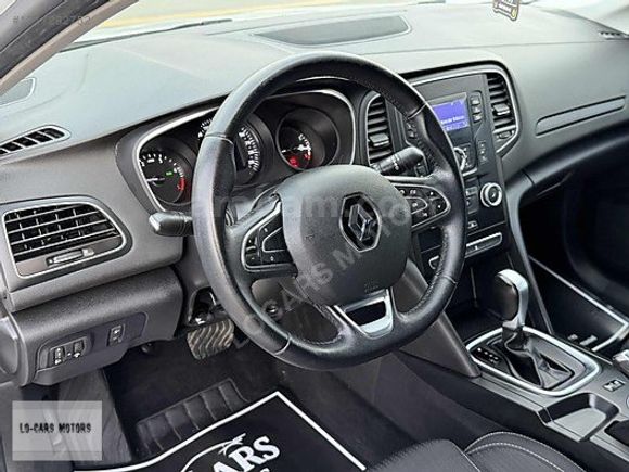 OTOMATİK VİTES - 185.000 KM'DE - 1.5 DCİ TOUCH MEGANE