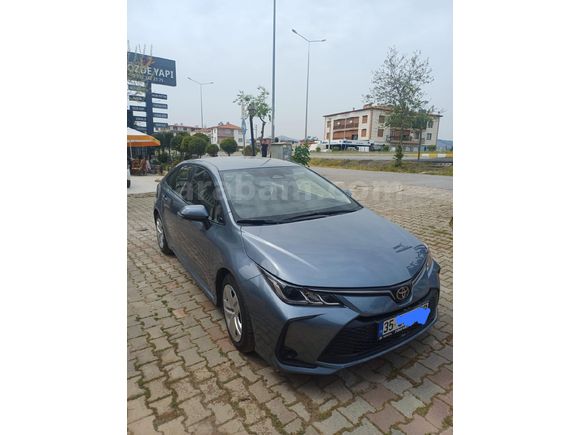 Sahibinden Toyota Corolla 1.5 Vision Plus 2025 Model