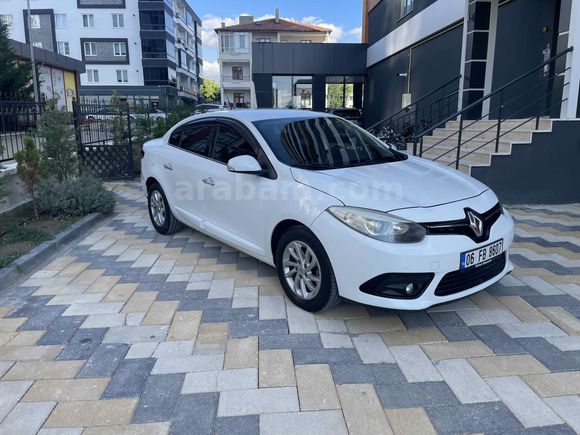 Sahibinden Renault Fluence 1.5 dCi Touch Plus 2013 Model  220.000 km Beyaz