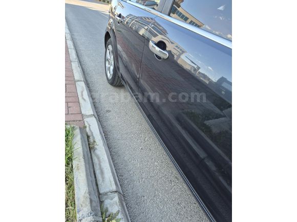 HATASIZ-TEMİZ Ford Focus 1.6 TDCi Collection 2011 Model