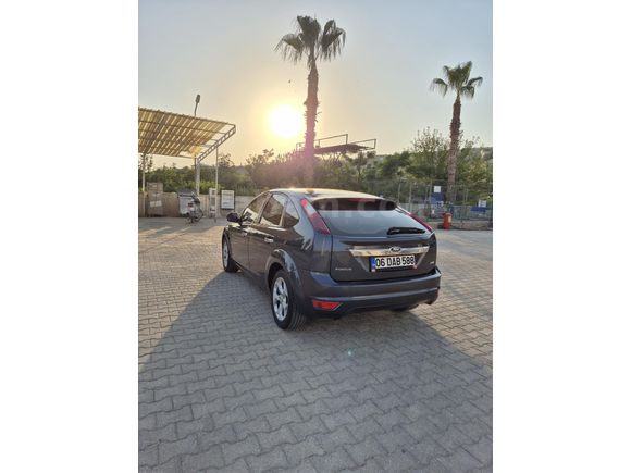 HATASIZ-TEMİZ Ford Focus 1.6 TDCi Collection 2011 Model