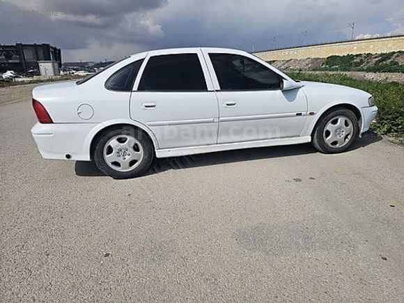 HATASIZ BOYASIZ 2.0 CD OPEL