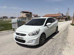 Sahibinden Hyundai Accent Blue 1.6 CRDI Mode Plus 2015 Model 