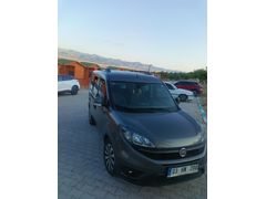 Sahibinden Fiat Doblo Combi 1.6 Multijet Premio Plus 2022 Model  67.000 km Gri