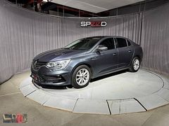 SPEED'DEN 2021 RENAULT MEGANE 1.3 TCE JOY COMFORT TRAMERSİZ