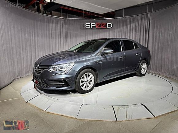SPEED'DEN 2021 RENAULT MEGANE 1.3 TCE JOY COMFORT TRAMERSİZ