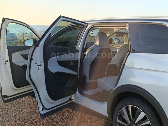 Galeriden Peugeot 5008 1.5 BlueHDI Allure Selection 2020 Model Trabzon