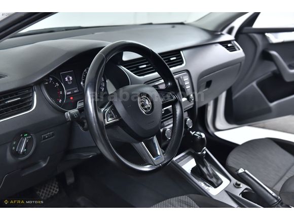 290 BİN PEŞİN 36 AY VADE VE KREDİ OCTAVİA 137 BİN KM DE