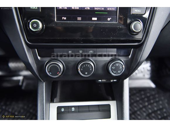 290 BİN PEŞİN 36 AY VADE VE KREDİ OCTAVİA 137 BİN KM DE