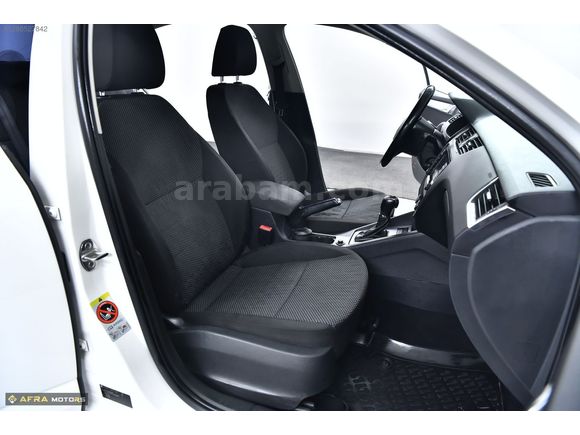 290 BİN PEŞİN 36 AY VADE VE KREDİ OCTAVİA 137 BİN KM DE