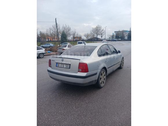 Sahibinden Volkswagen Passat 1.8 T 2000 Model