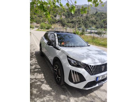 Sahibinden Peugeot 2008 1.2 PureTech Allure 2025 Model İstanbul