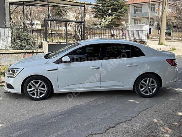 DEMİRBAĞ AUTO'DAN DİZEL MANUEL MEGANE HATASIZ