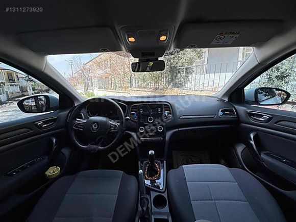 DEMİRBAĞ AUTO'DAN DİZEL MANUEL MEGANE HATASIZ
