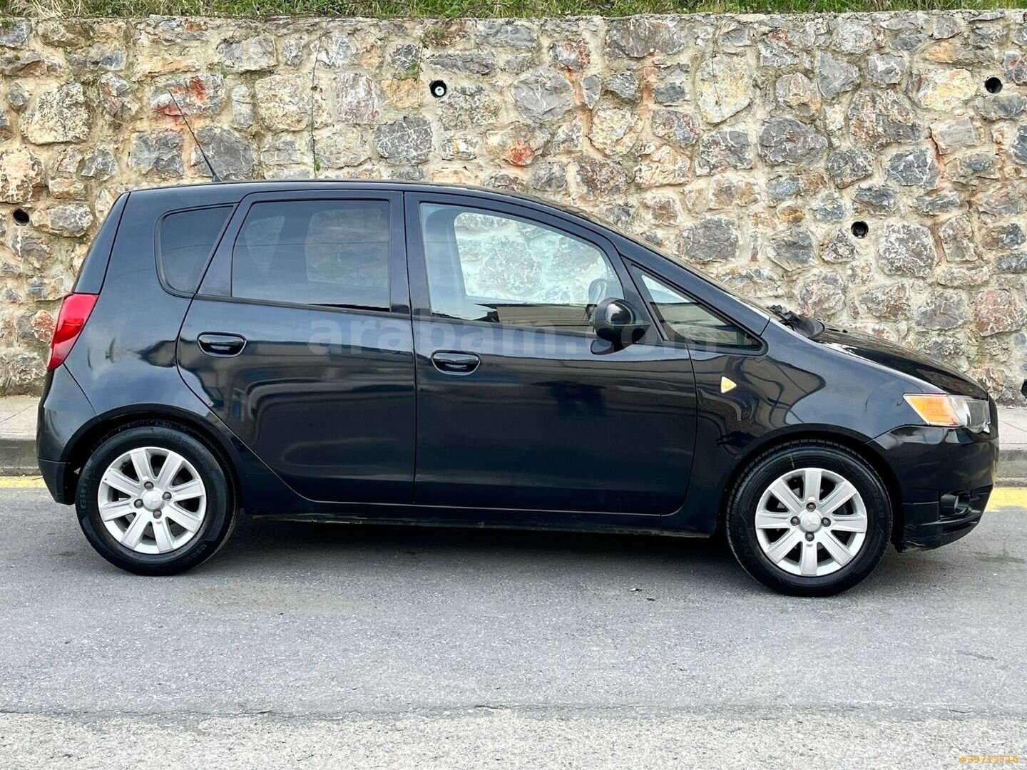 Galeriden Mitsubishi Colt 1.3 Elegance 2012 Model İstanbul 148.700 km Siyah 1