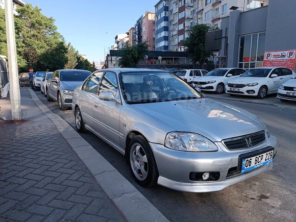 Sahibinden Honda Civic 1.4 i S 2000 Model