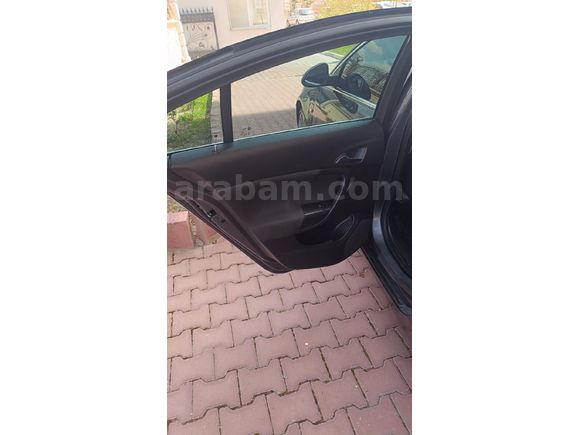 Sahibinden Opel Insignia 1.6 T Edition 2010 Model