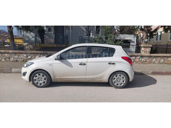 Sahibinden Hyundai i20 1.2 D-CVVT Jump 2013 Model